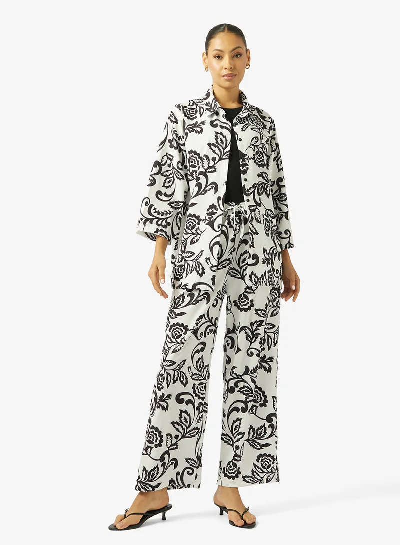 جينجر Monochrome Relaxed Fit Top & Pant Coord Set